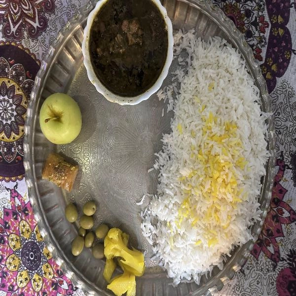 چلو خورشت قورمه سبزی